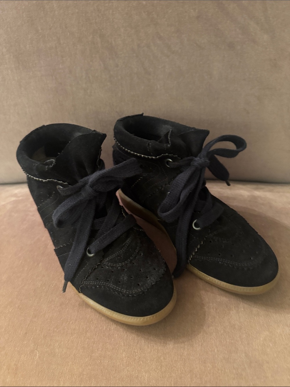 Isabel Marant Bobby Sneakers - Picture 2 of 3